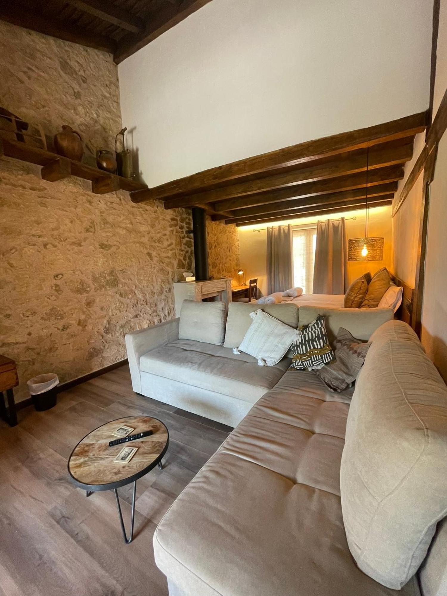 La Casa Del Cantero Pinilla del Valle Εξωτερικό φωτογραφία